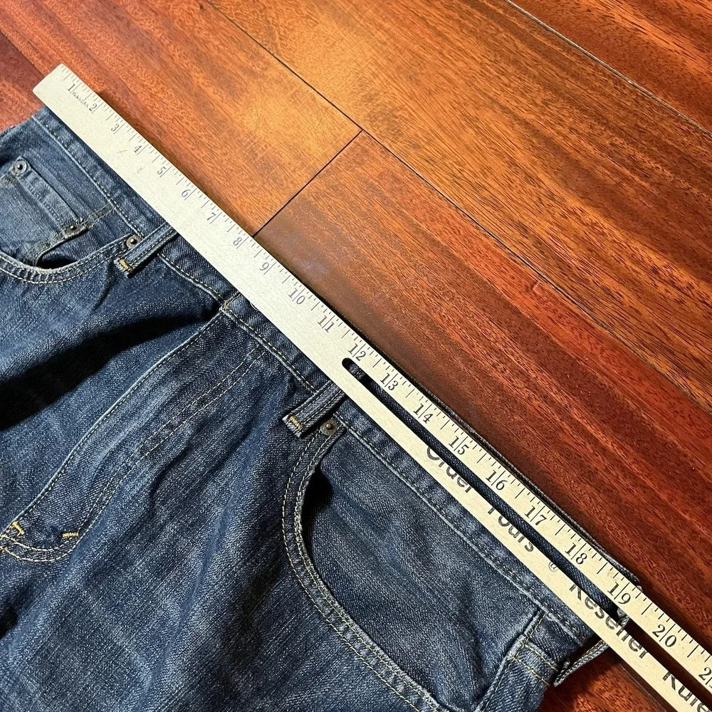 Levis Jeans Mens 38x36 559 Blue Dark Wash Whiskering Relaxed Straight Denim Work